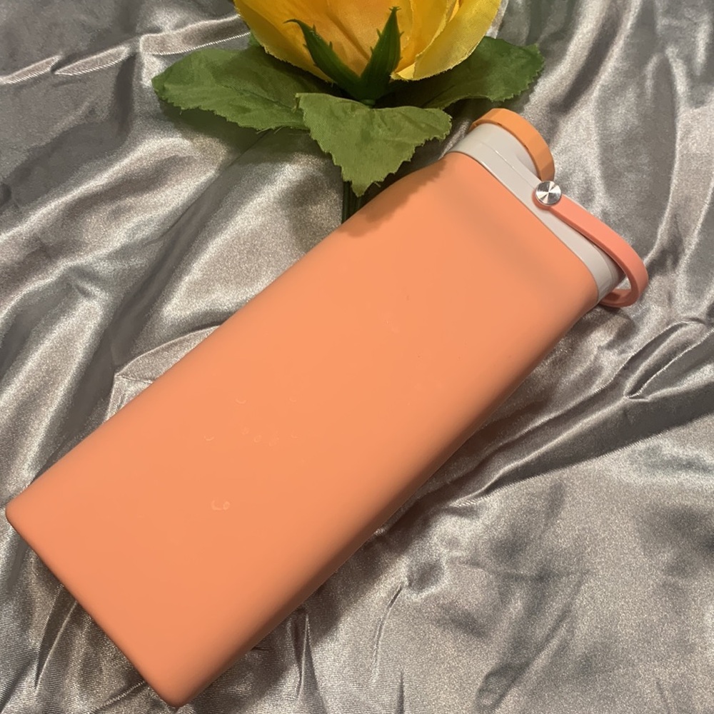 🌹Platinum Silicone • Peach Water Bottle • EPA Free •  600ml 20.5 Oz